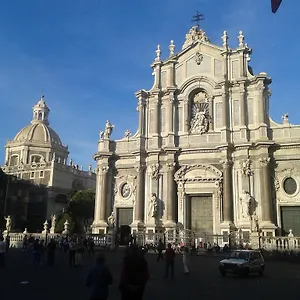 trinity-palace.catania-hotels.net/
